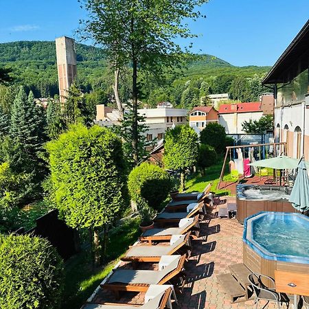 Hotel Suprem Băile Olăneşti المظهر الخارجي الصورة