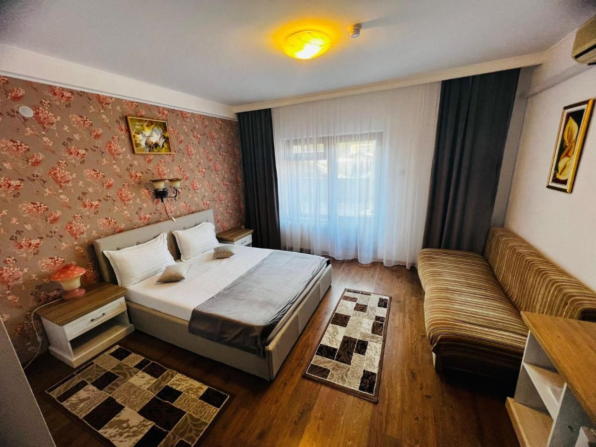 Hotel Suprem Băile Olăneşti المظهر الخارجي الصورة