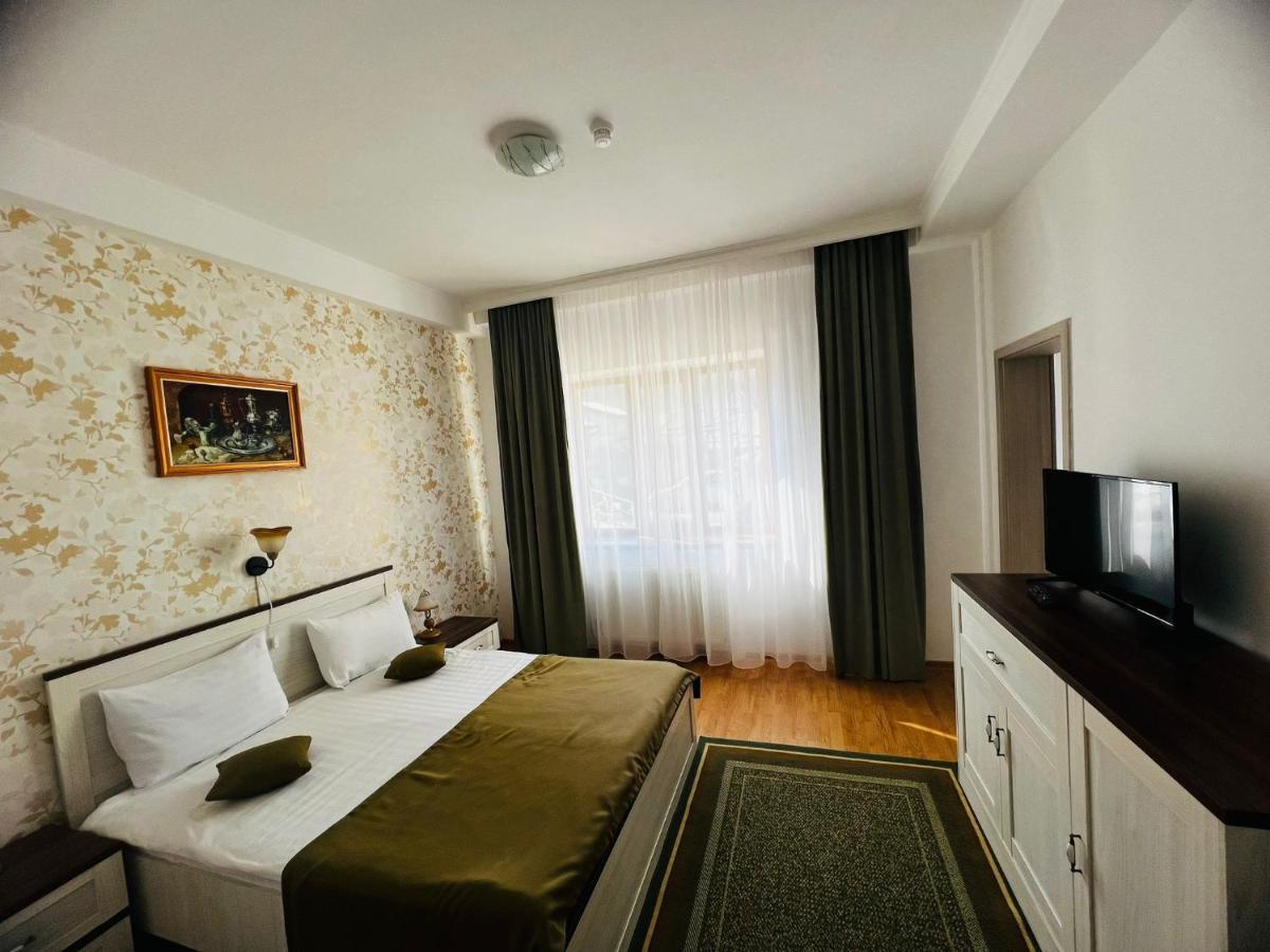 Hotel Suprem Băile Olăneşti المظهر الخارجي الصورة