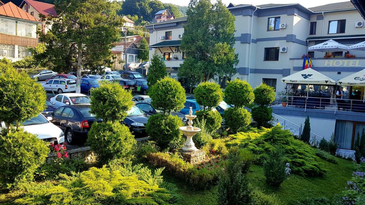 Hotel Suprem Băile Olăneşti المظهر الخارجي الصورة